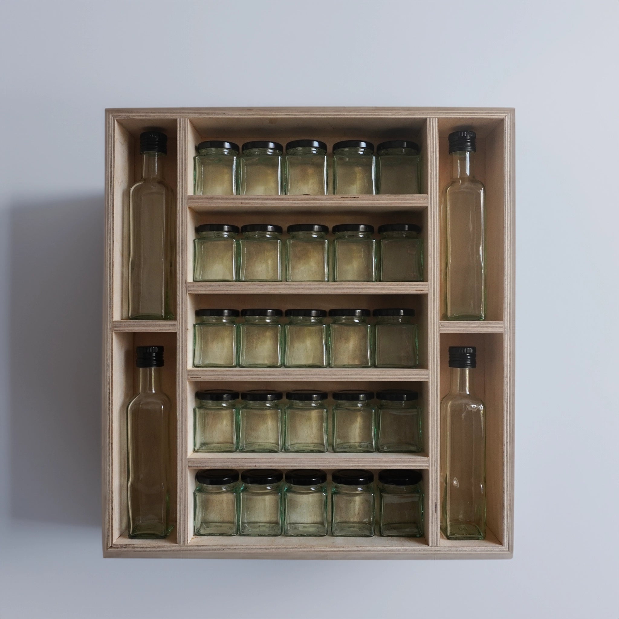 Natur Gewürzregal (25 Gläser und 4 Ölflaschen)